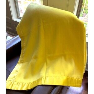 Vintage Handcrafted Thermal Fleece Blanket‎ Sateen Trimmed 65" x 91" Twin New